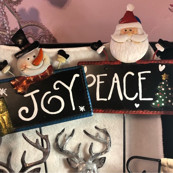 FINAL SALE- LEAVING CLOSET-NO FURTHER DISCOUNTS - Picture 7 of 10